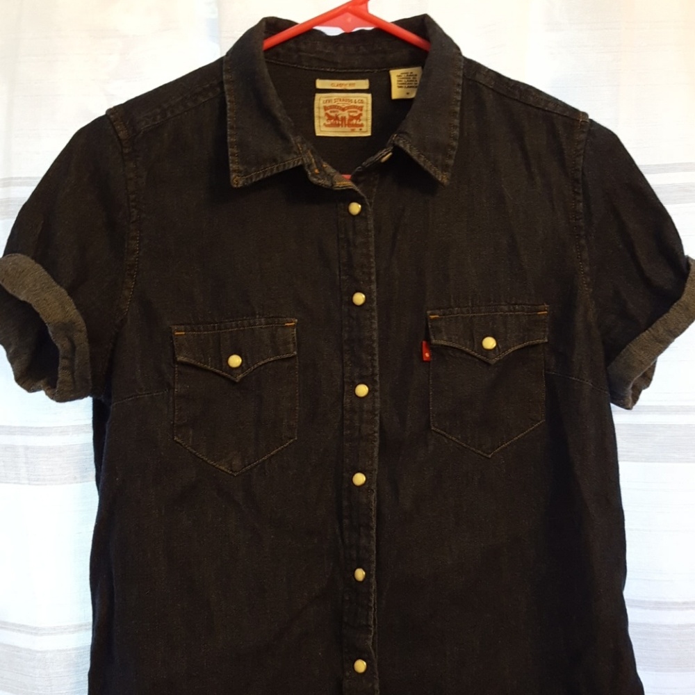 Levis pearl snap jean button up